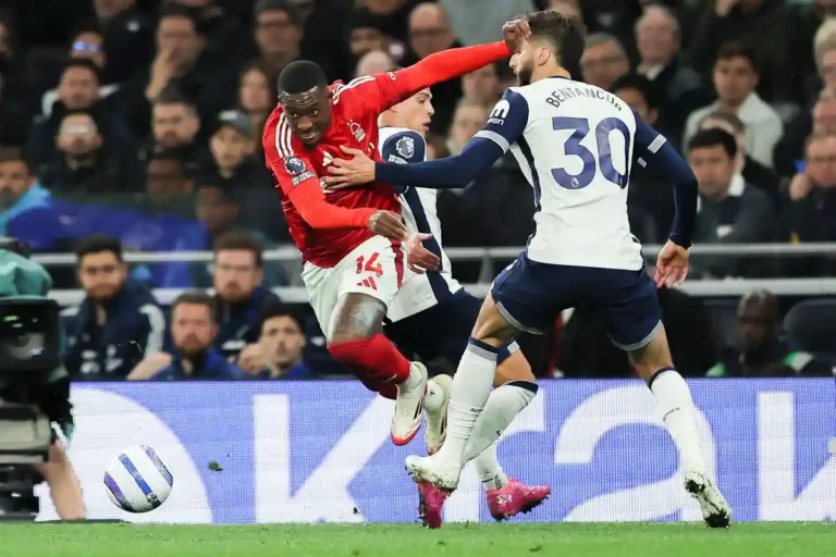 Hudson-Odoi vers Manchester United ?