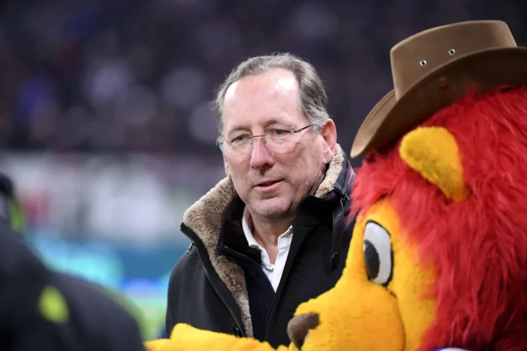 John Textor promet 50 millions pour éviter la rétrogradation