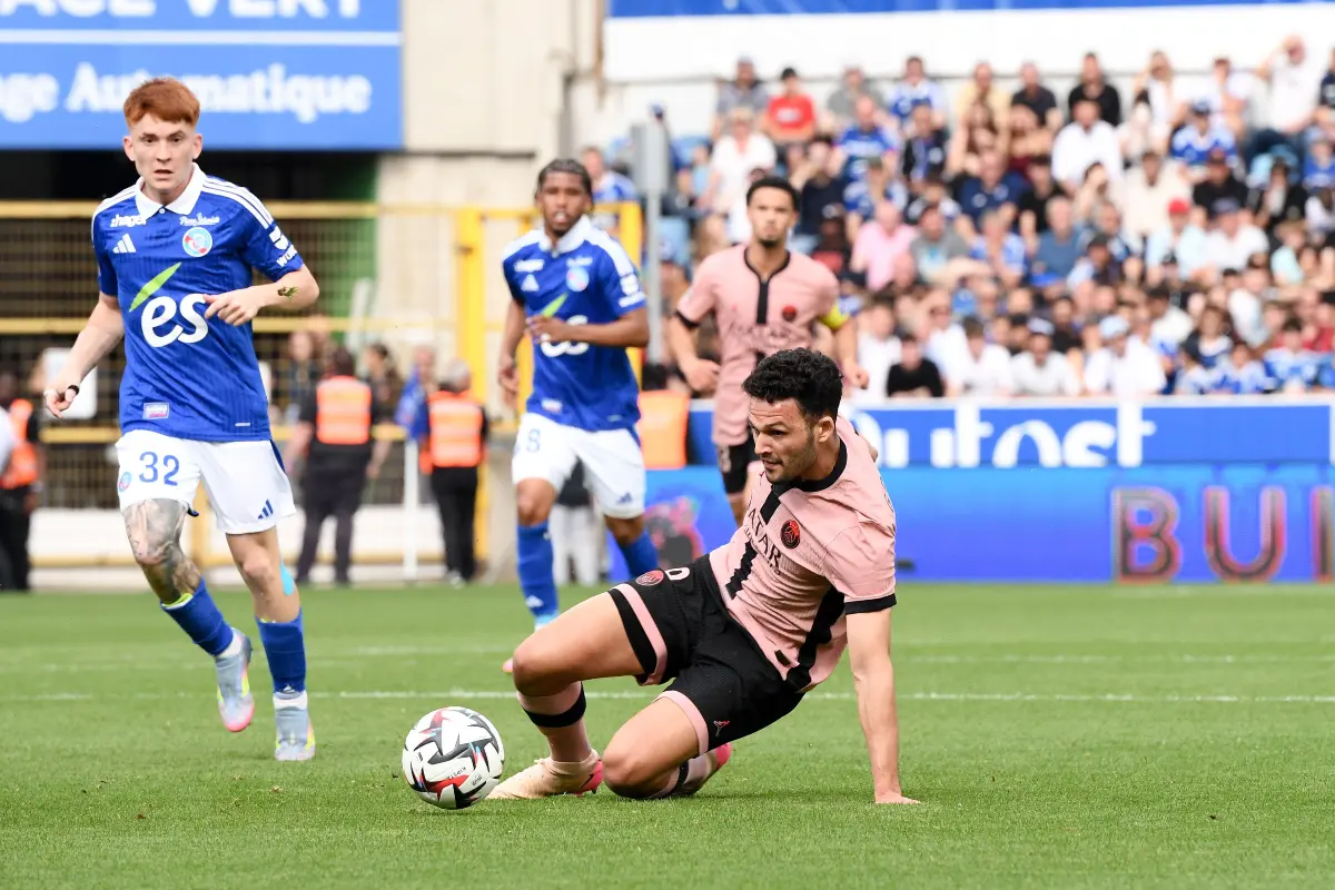 Ligue 1 : Strasbourg fait tomber Paris et file vers l'Europe