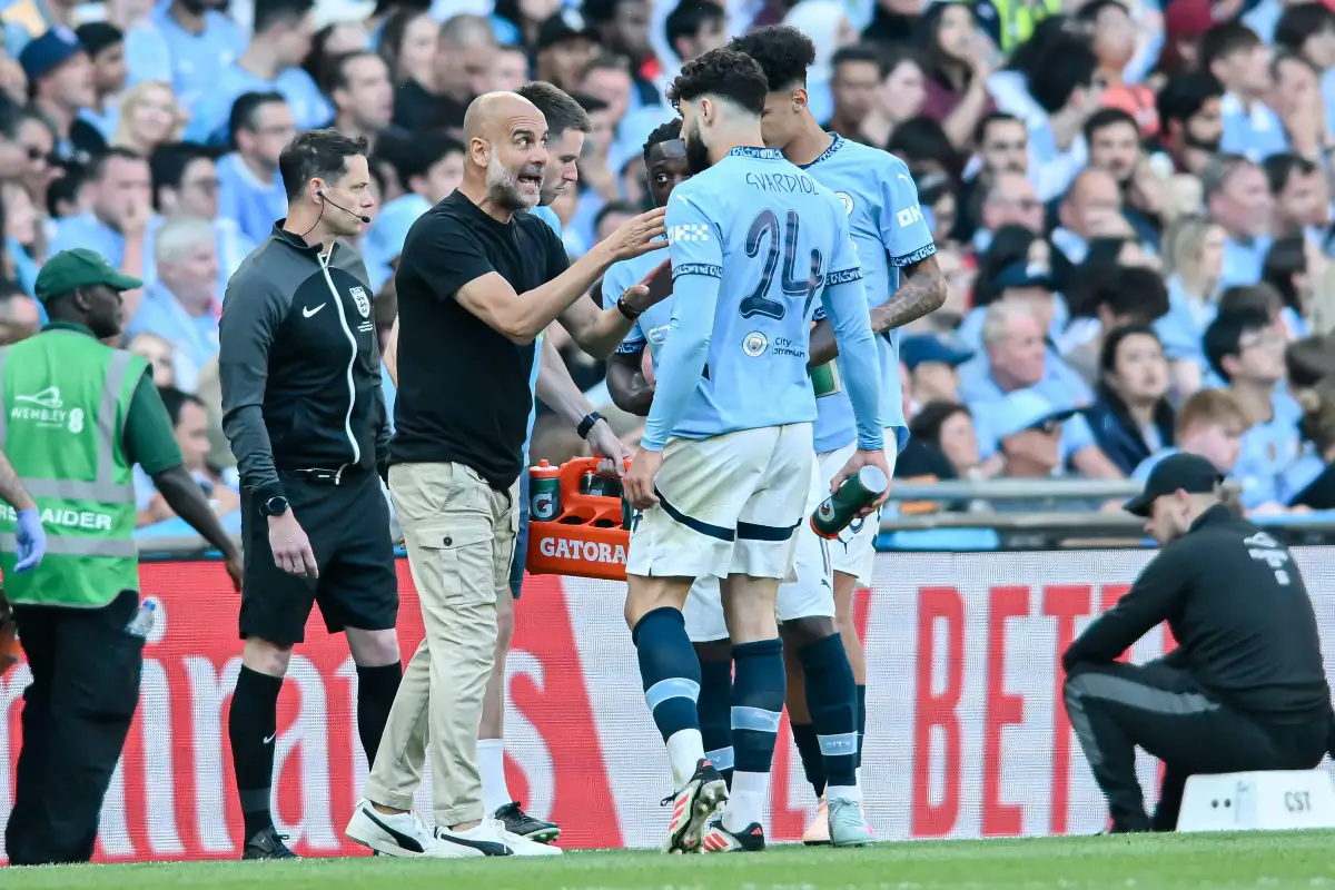 Man City : Enorme bombe à venir, Pep Guardiola menace de partir