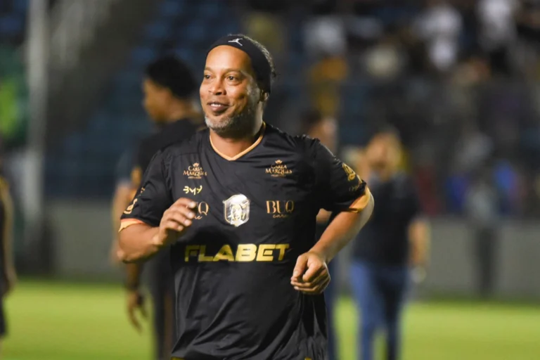 PSG-Arsenal, le message de Ronaldinho ©Alamy