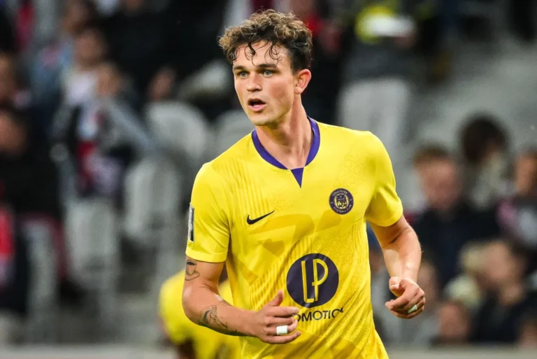 Rasmus Nicolaisen avec Toulouse @Alamy