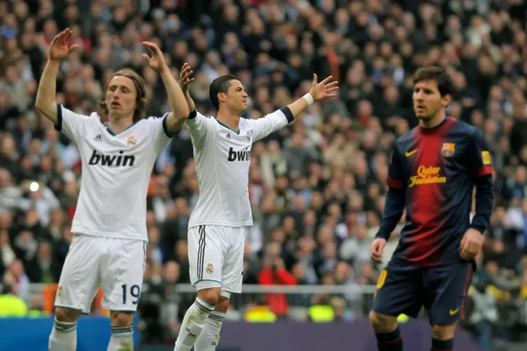 Real Madrid Modric doit affronter Ronaldo et Messi pour son avenir