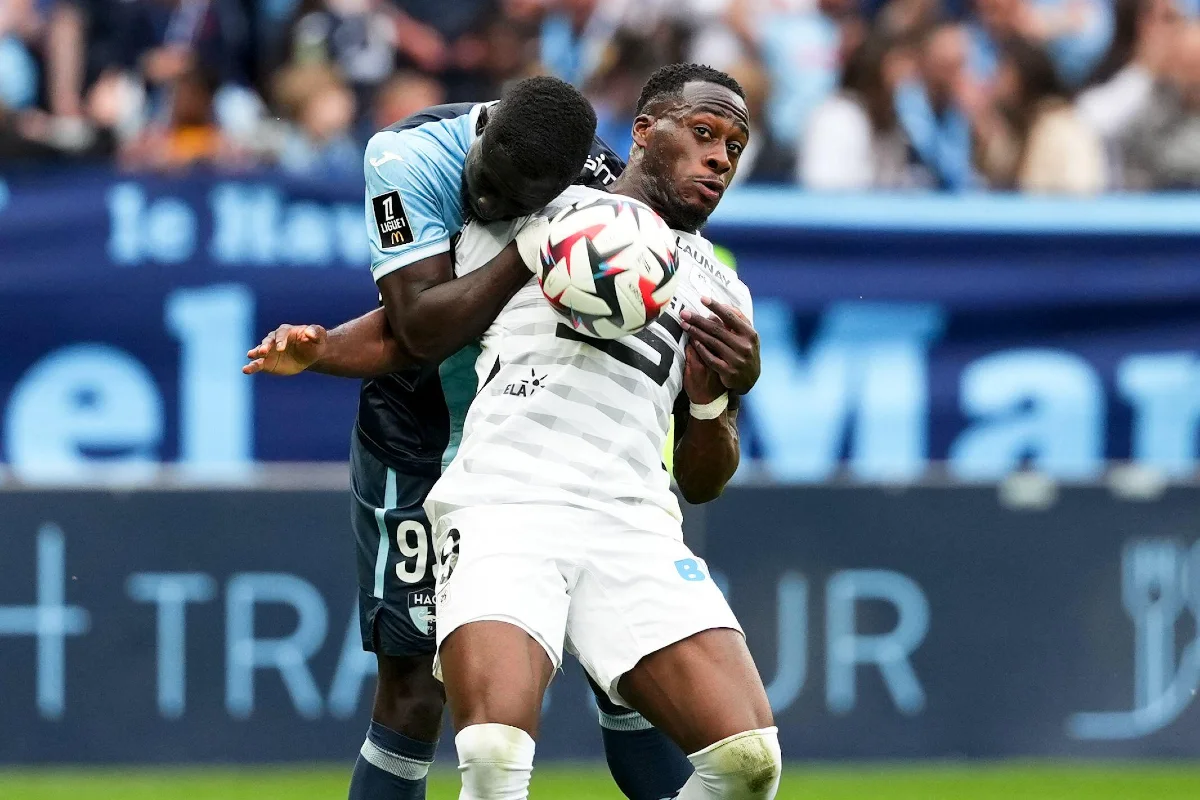 Rennes : Arnaud Kalimuendo pèse lourd !
