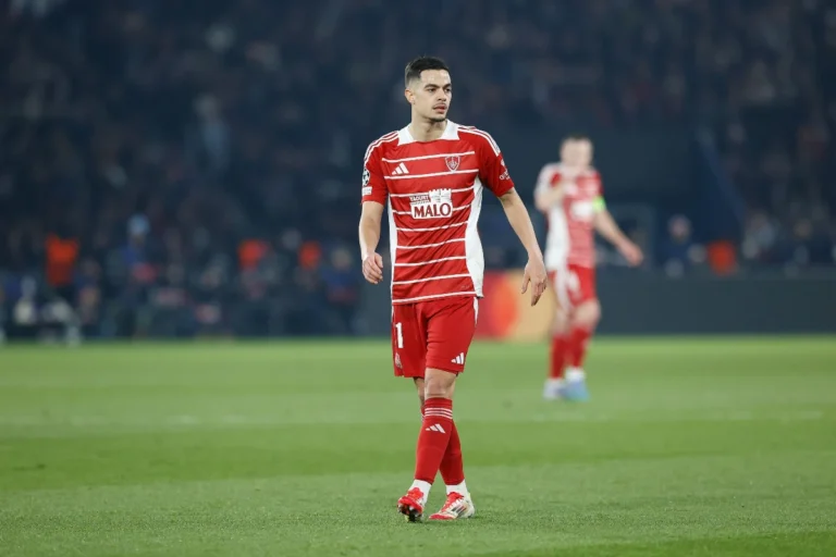 Romain Faivre vers Auxerre @Alamy