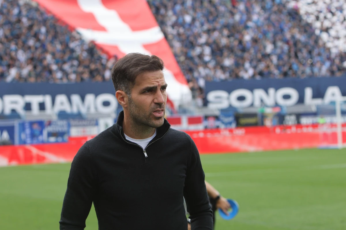 Serie A : Cesc Fabregas se met toute l'Europe à dos