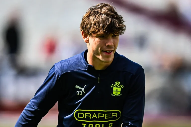 Tyler Dibling avec Southampton @Alamy