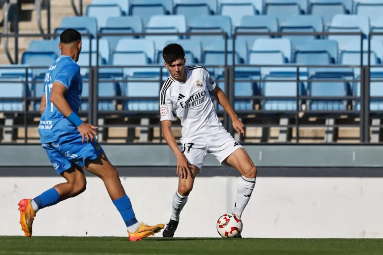 Víctor Valdepeñas avec le Real Madrid @Alamy