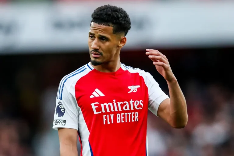 William Saliba se prononce sur la rumeur du Real Madrid ©Alamy