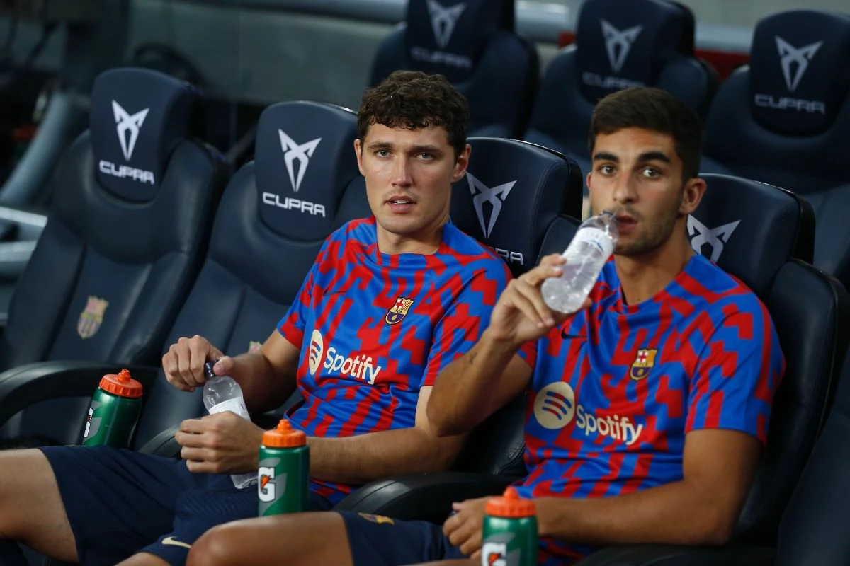 Ce défenseur du Barça devrait partir