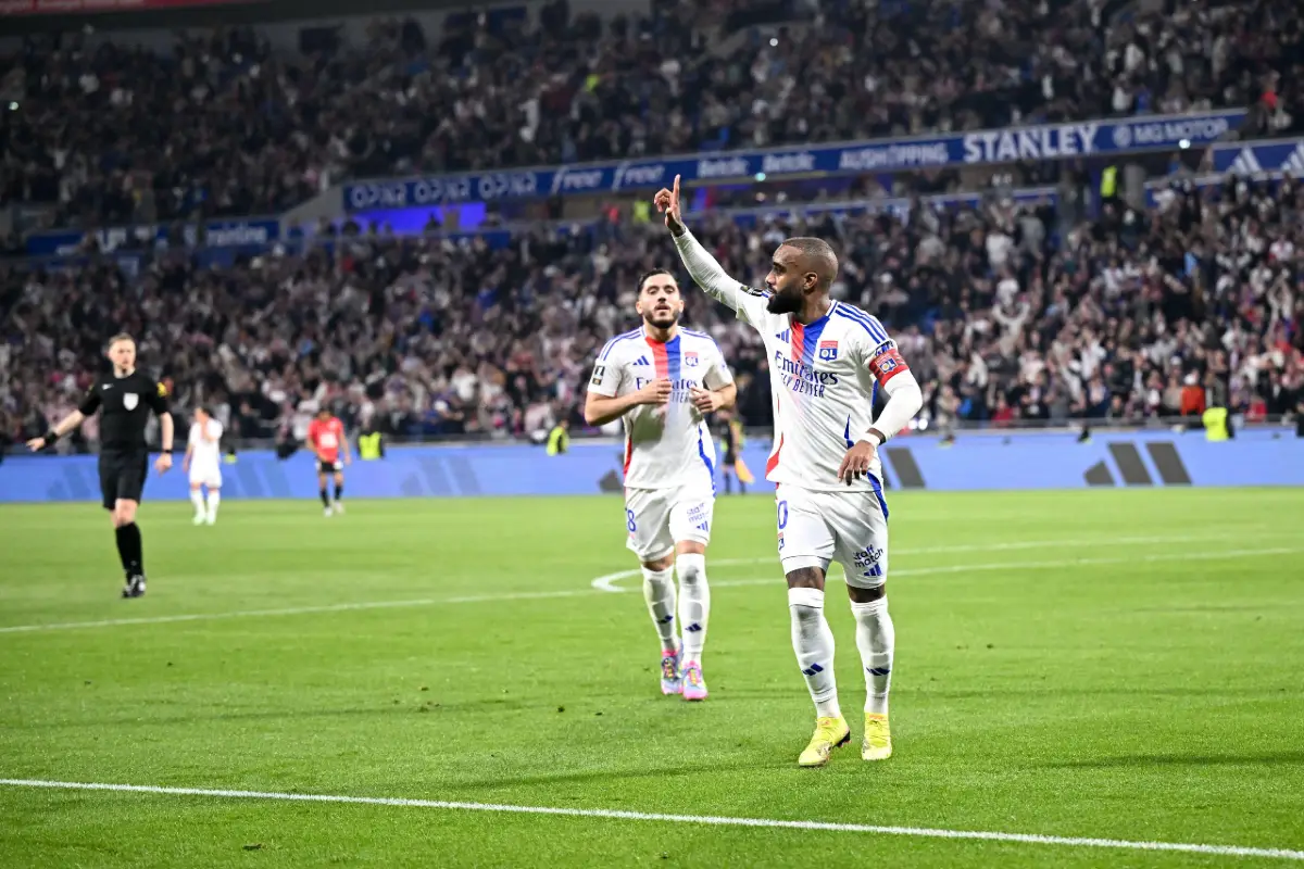 OL: Alexandre Lacazette a déjà deux destinations très sérieuses