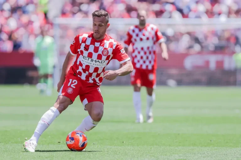 Arthur Melo dans le viseur de Gérone ©Alamy