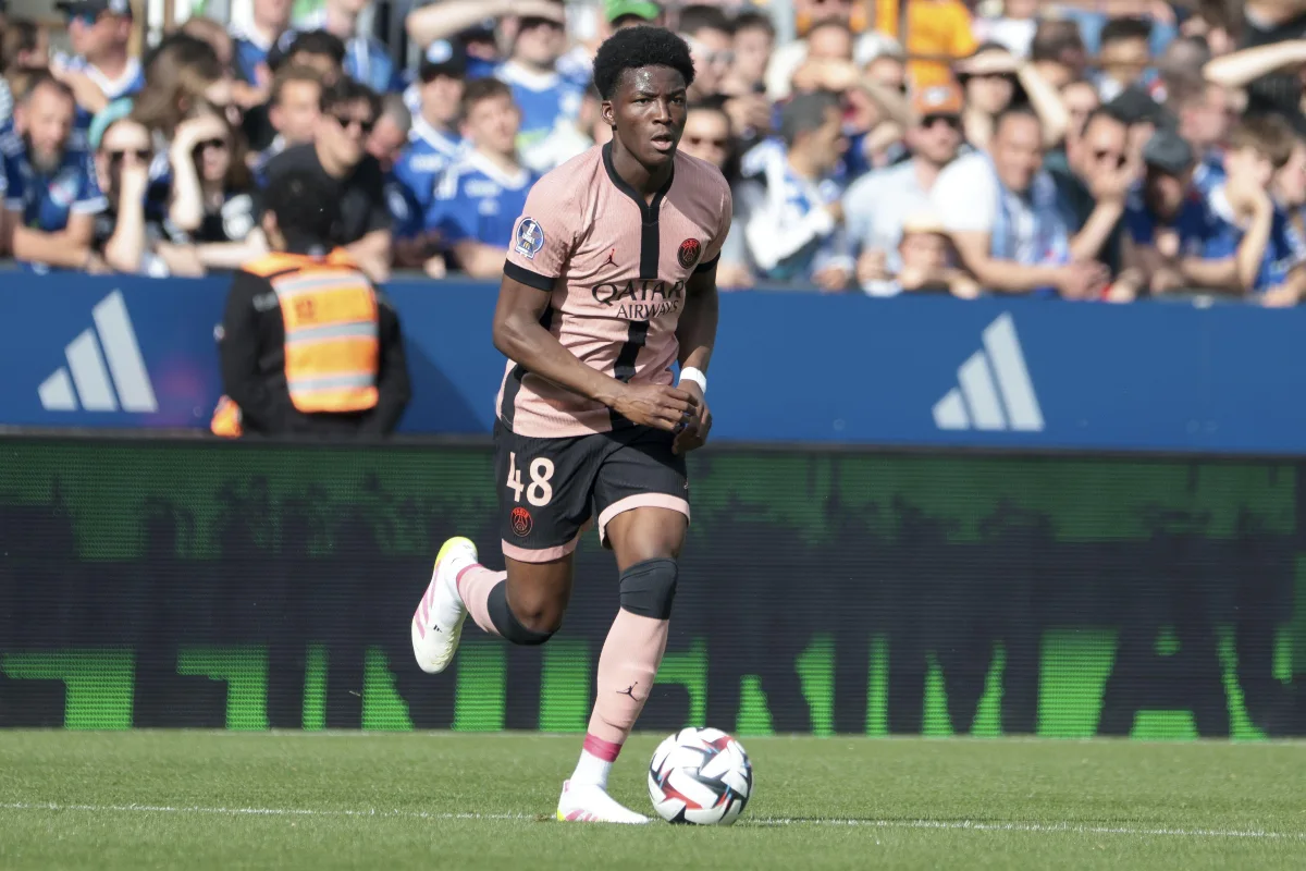 PSG : Axel Tape file en Allemagne