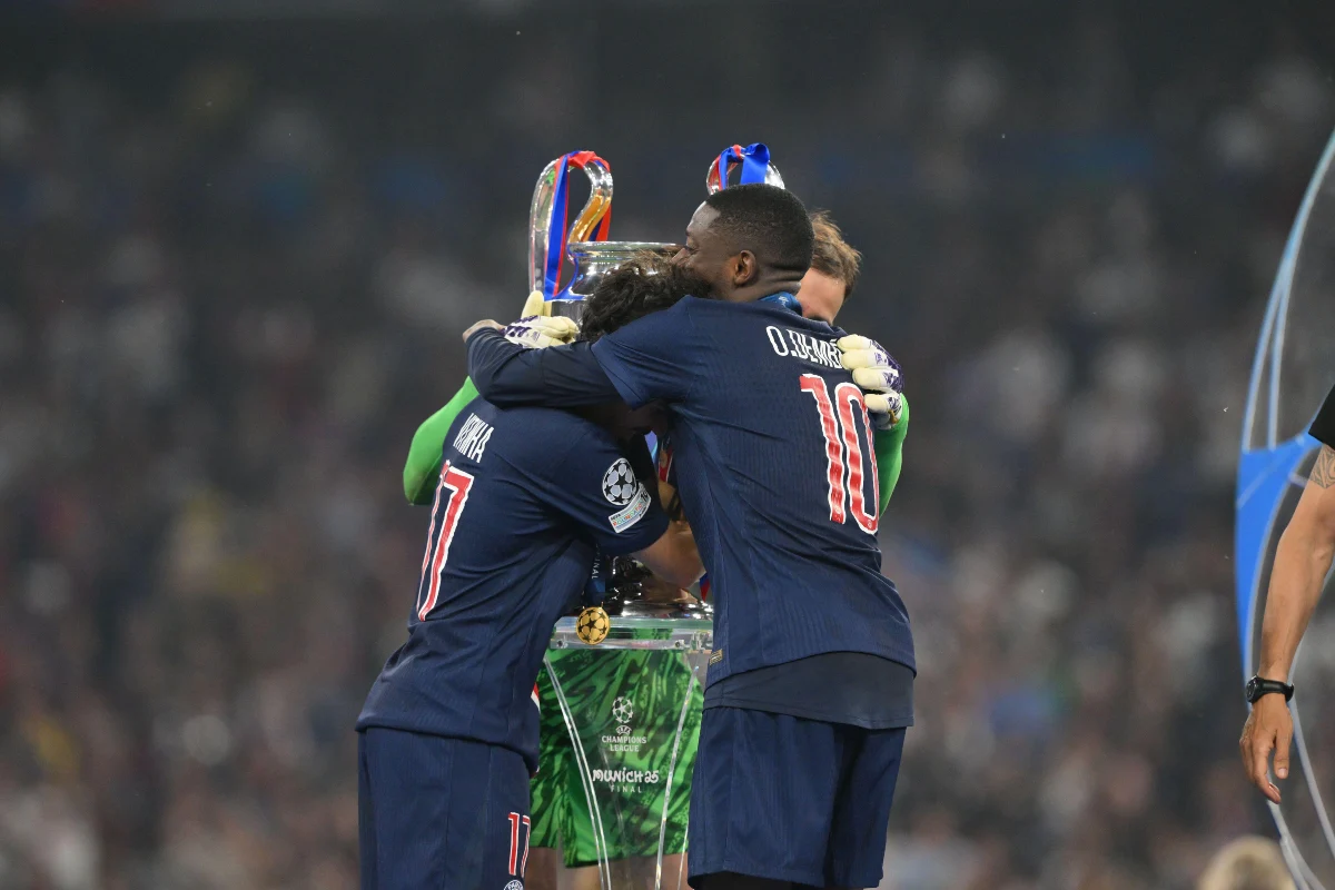 Ballon d'Or : Un Parisien grimpe dans les sondages et atteint le podium