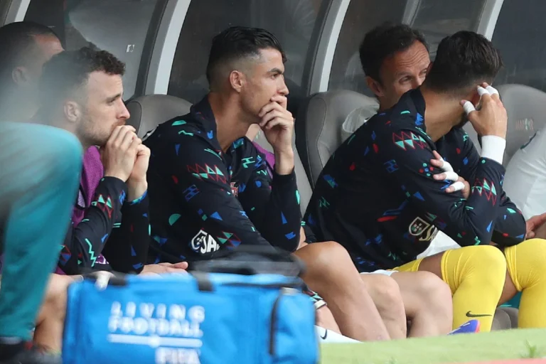 Cristiano Ronaldo inconsolable, son complice s'en va !
