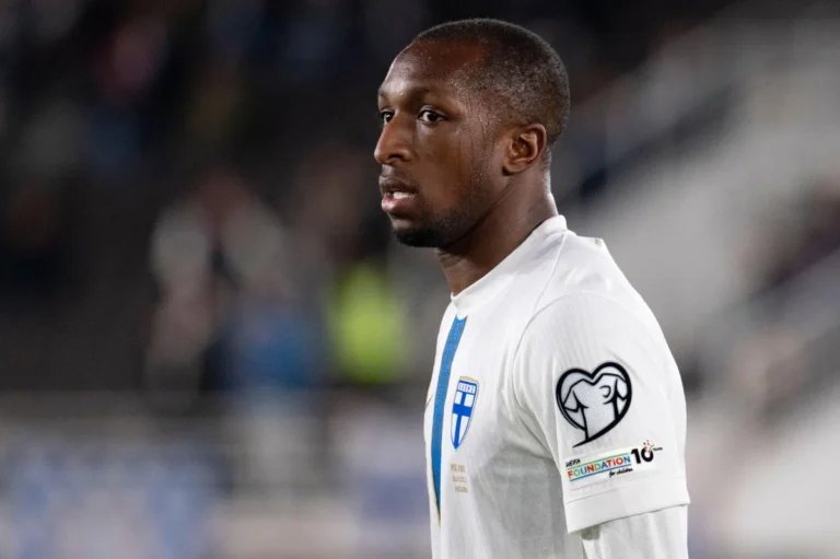 Glen Kamara sur le départ @Alamy