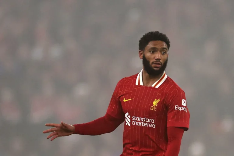 Liverpool : Joe Gomez sur le départ, sept clubs intéressés