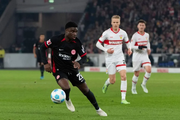 Junior Dina Ebimbe avec Francfort @Alamy