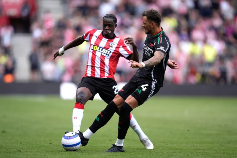 Kamaldeen Sulemana en action avec Southampton @Alamy
