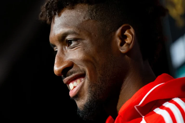 Kingsley Coman fait son choix entre le PSG et le Bayern Munich ©Alamy