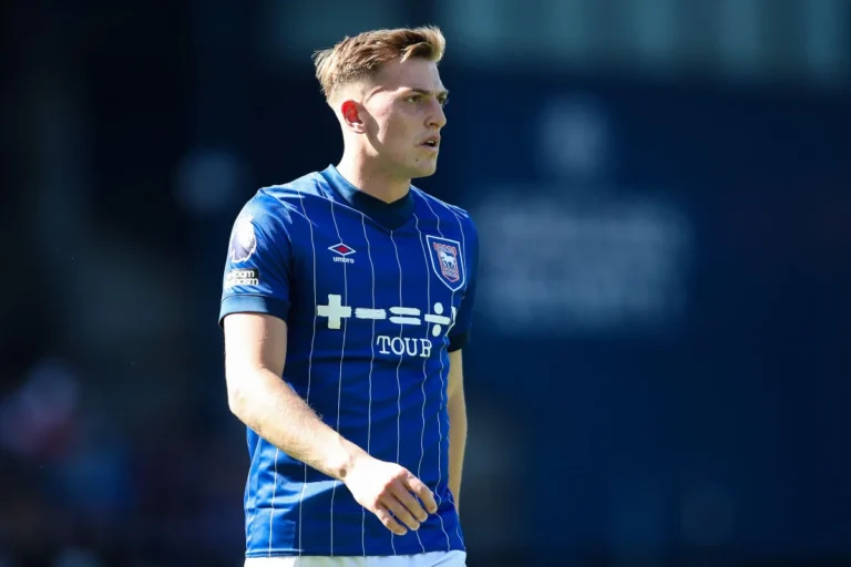 Liam Delap quitte Ipswich pour Chelsea et manquera l’Euro Espoirs