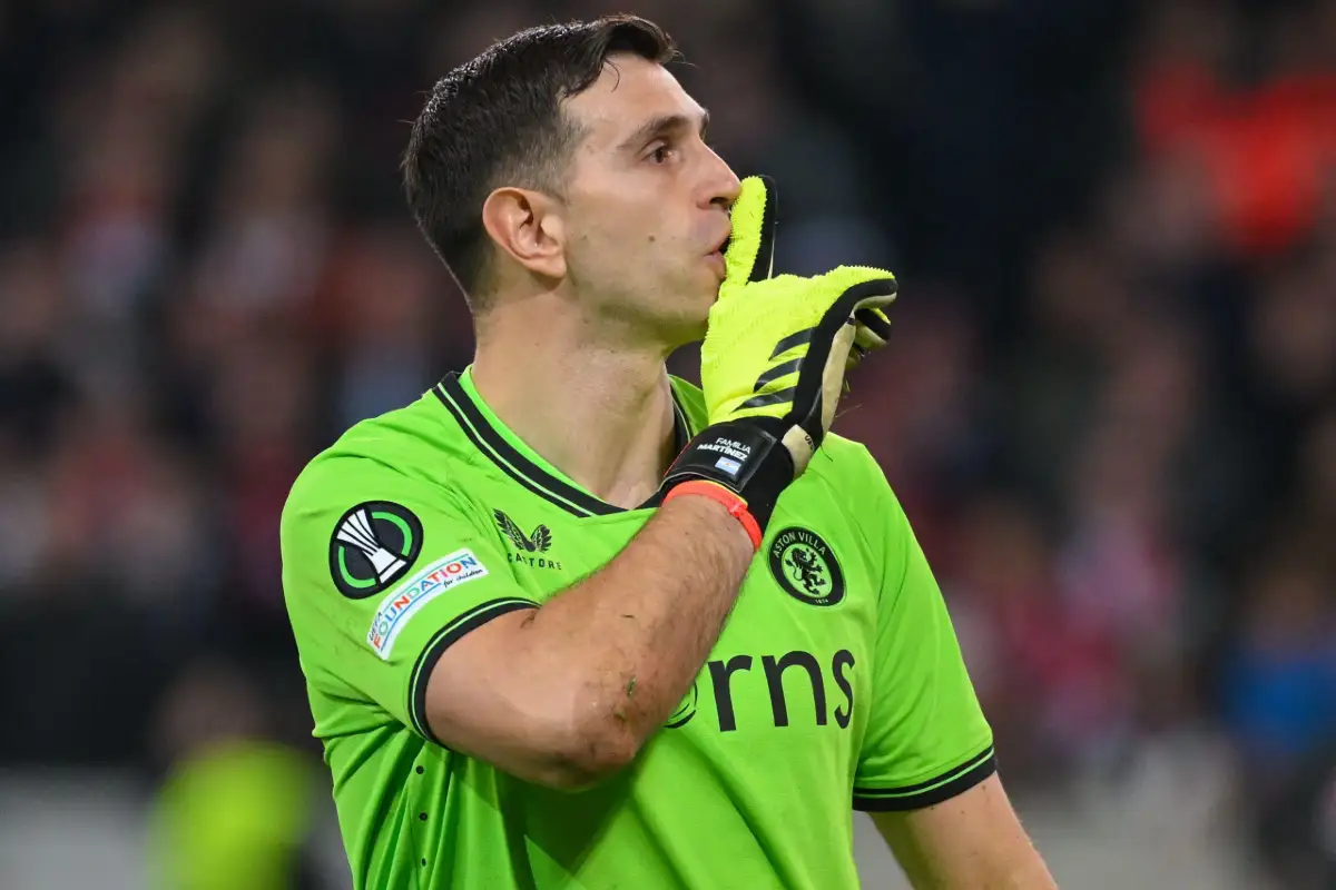 Liga : ce géant de Madrid traque Emiliano Martinez