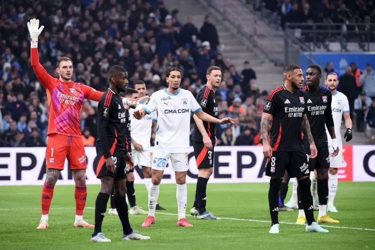 Lucas Perri face à l'OM @Alamy