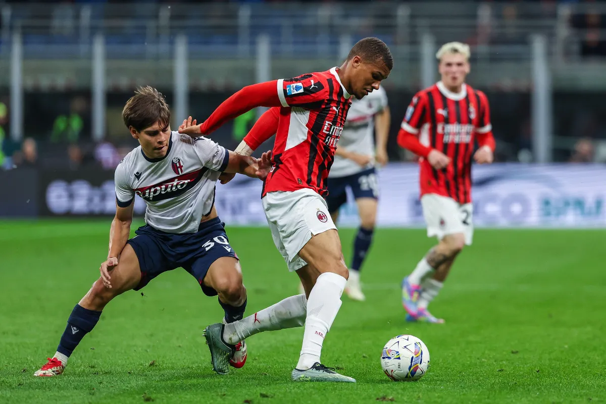 Bayer Leverkusen : Une offre pour un défenseur du Milan AC