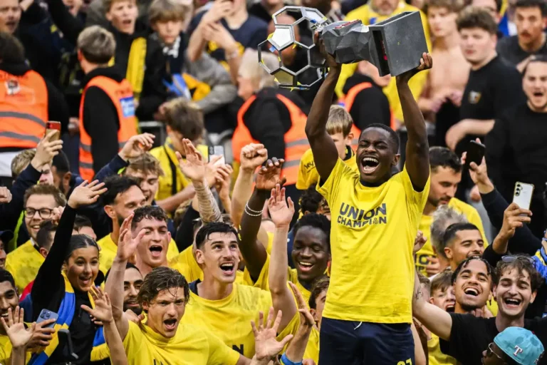 Noah Sadiki visé par l'Atalanta @Alamy