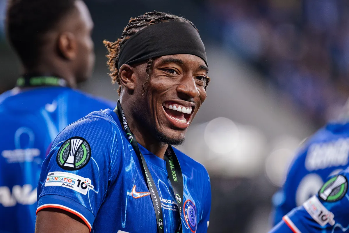 Chelsea : Noni Madueke dans le viseur des Magpies
