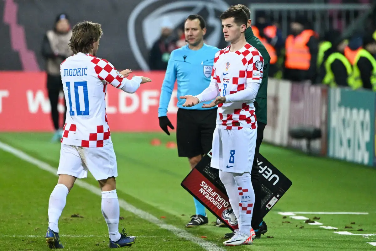 PSG : l'héritier de Modric s'éloigne (Officiel)