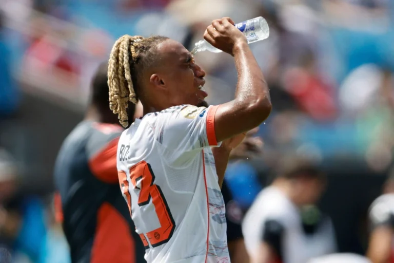 Sacha Boey sous les couleurs du Bayern Munich @Alamy