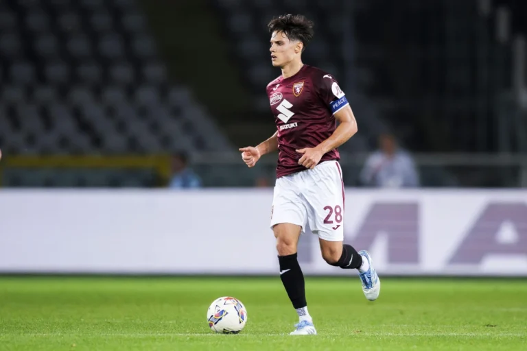 Samuele Ricci vers le Milan AC @Alamy