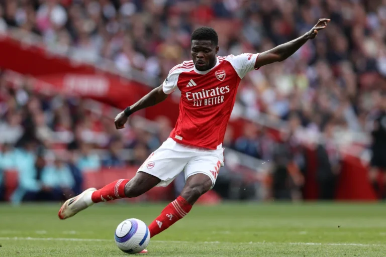 Thomas Partey avec Arsenal @Alamy