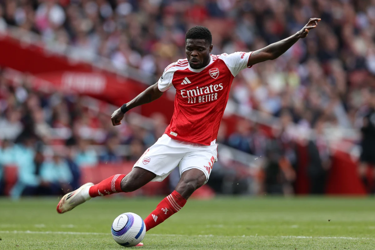 Le Milan AC s'active pour une fin de contrat d'Arsenal