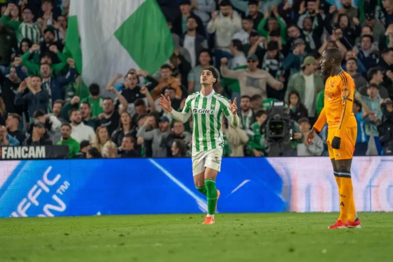 Johnny Cardoso face au Real Madrid @Alamy