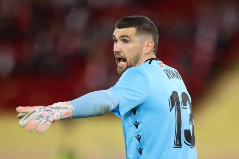 Mathew Ryan en action @Alamy