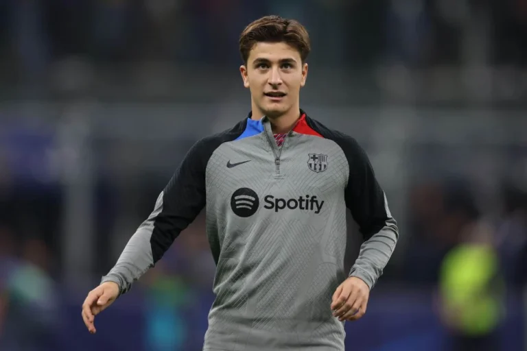 Pablo Torre à l'échauffement avec le Barça @Alamy