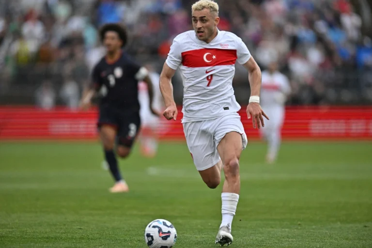 Barış Alper Yilmaz avec la Turquie @Alamy