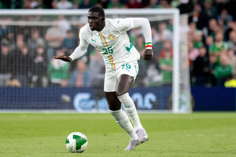 El Hadji Malick Diouf visé par Chelsea @Alamy