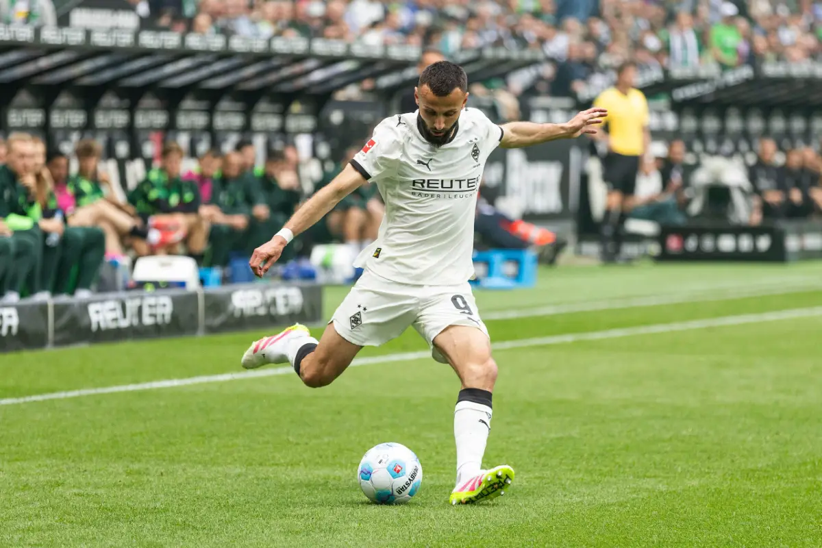 Rennes: Habib Beye cible un ancien de Saint-Etienne
