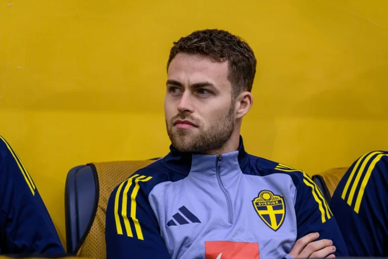 Gabriel Gudmundsson avec la Suède @Alamy