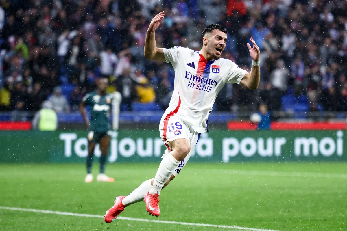 OL : Un nouveau prétendant anglais pour Georges Mikautadze