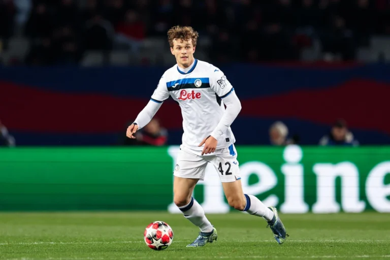 Giorgio Scalvini avec l'Atalanta @Alamy