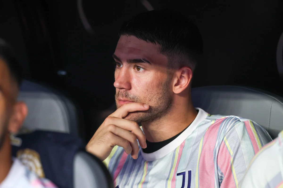 Juventus : Dusan Vlahovic ne fait rien pour s'aider