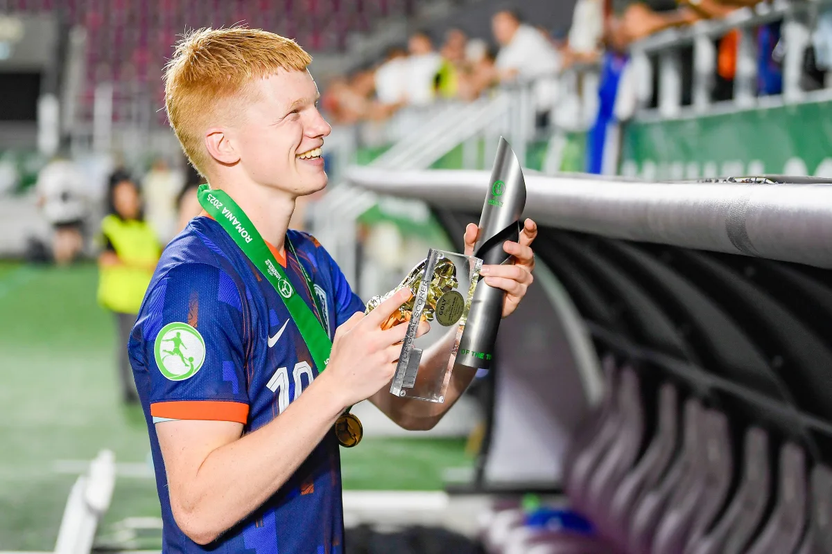 Le Real Madrid fonce sur un jeune talent néerlandais
