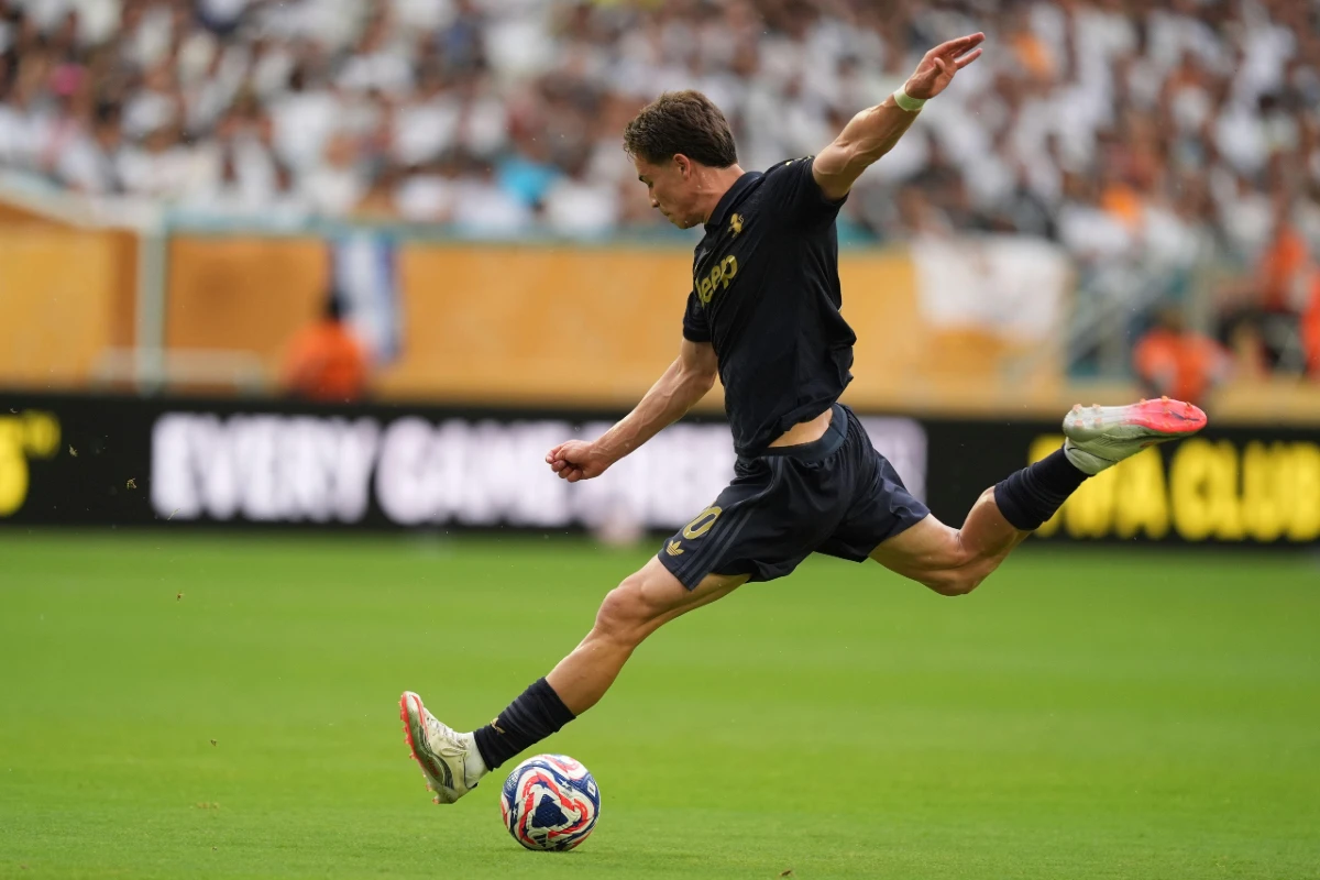 Chelsea: Les Blues font une proposition de dingue pour un crack de la Juve