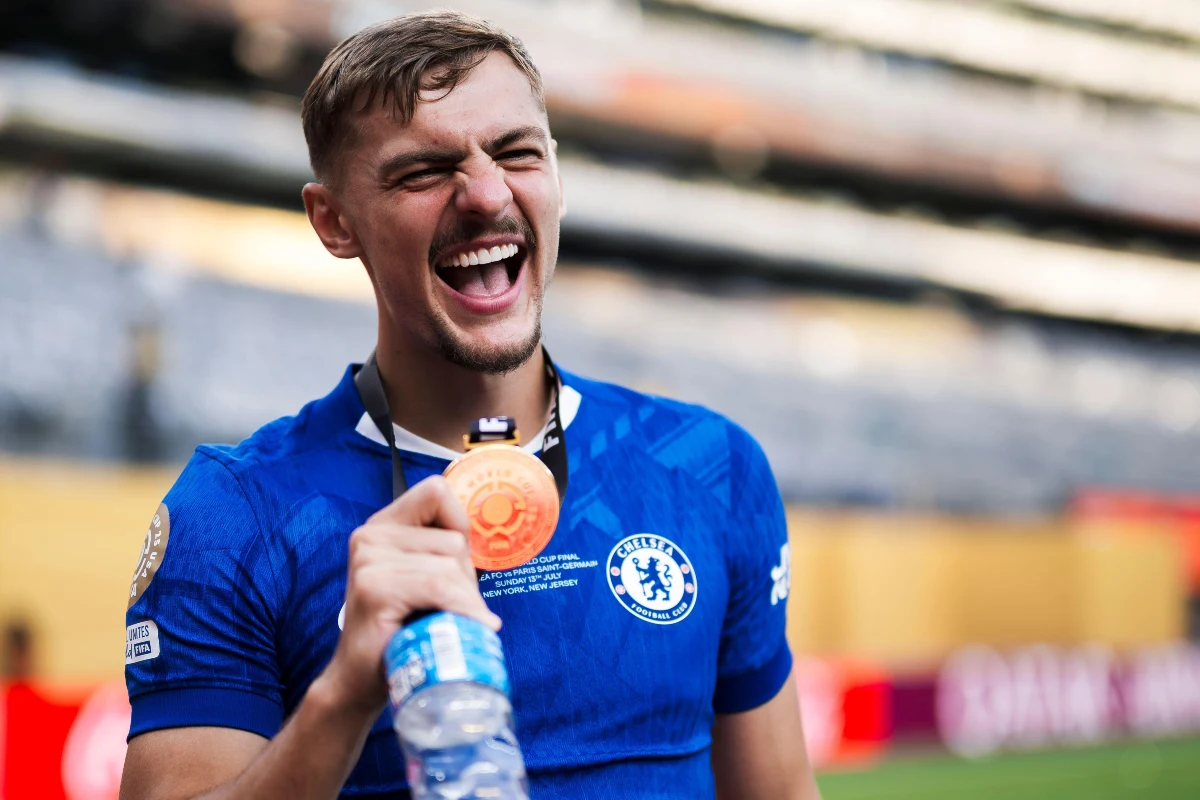 Chelsea : Deux clubs de PL visent Kiernan Dewsbury-Hall