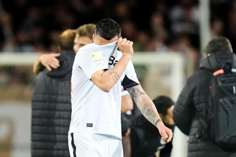 Leverkusen officiel, Granit Xhaka aussi s'en va