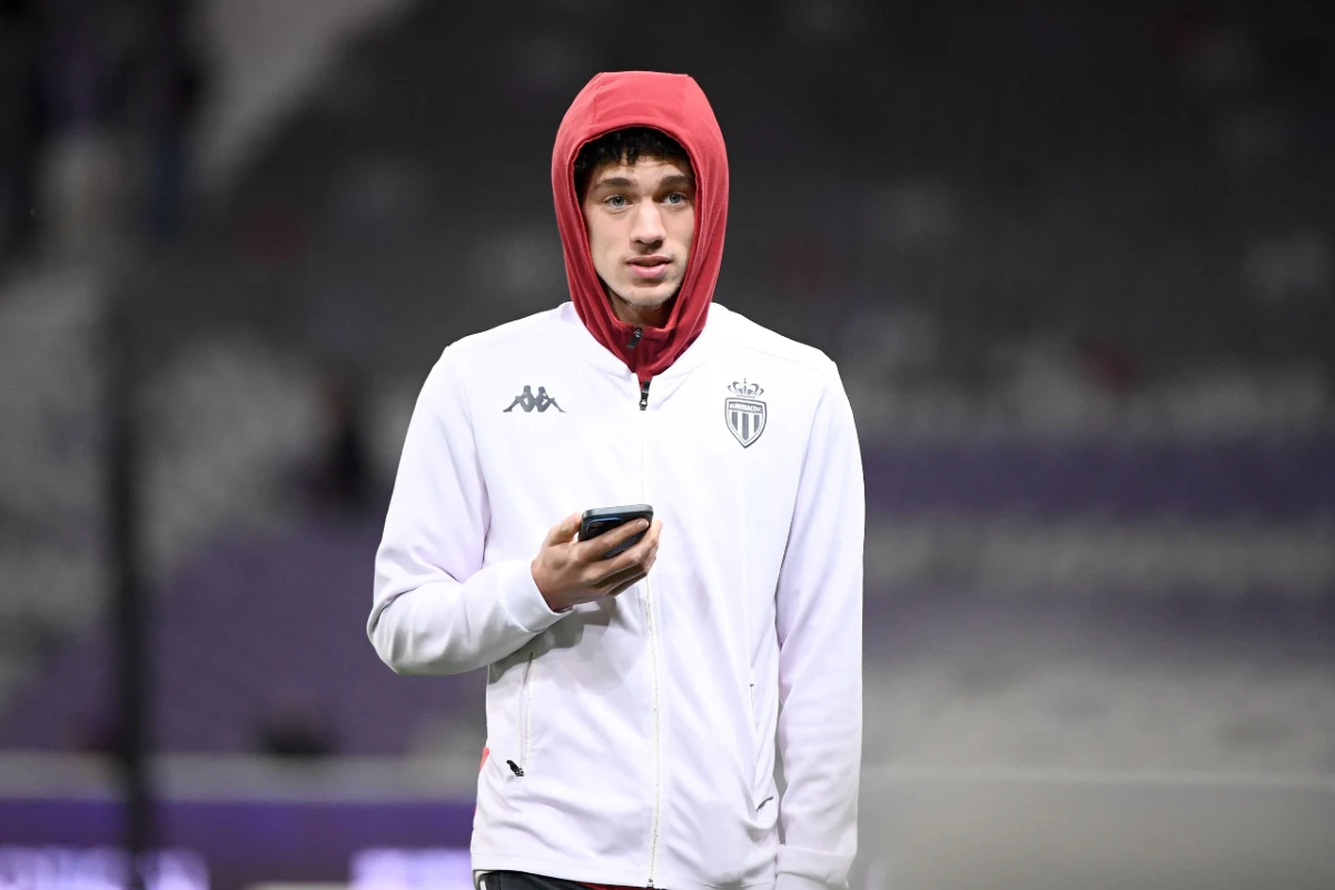 Monaco: Le rêve parisien s'envole pour Maghnes Akliouche